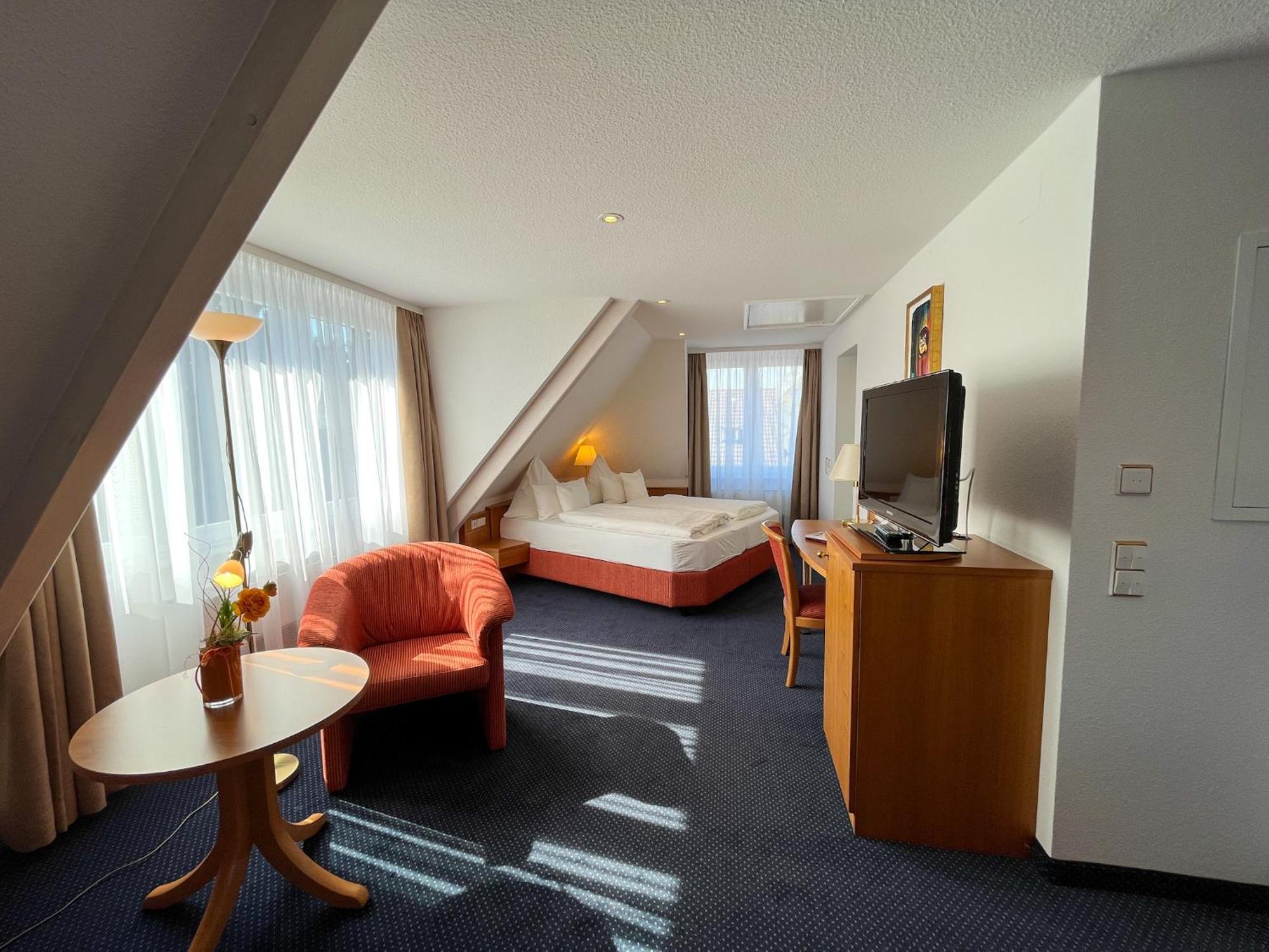 Akzent Hotel Atrium Baden Bad Krozingen Rum bild